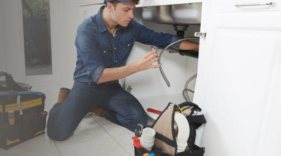 Expert burst pipe repair services in Lock Springs, MO